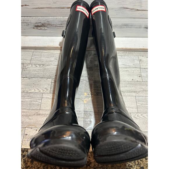 Hunter Women's size 6.5 Black Gloss Tall Rain Boots Classic Buckle Waterproof - Picture 4 of 8